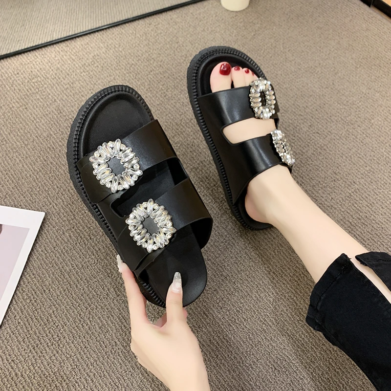 

2023 NEW Female Shoes Slippers Casual Summer Clogs Woman Fringe Low Glitter Slides Leather Beach Jelly fashion slippers