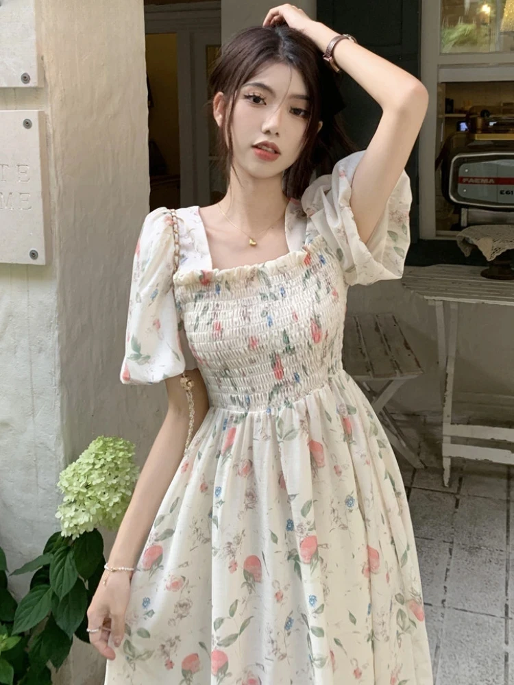 Женское платье до середины икры элегантное Свободное с квадратным вырезом и