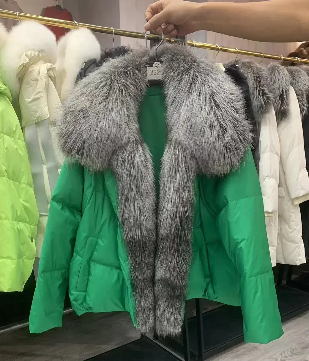 Женский утепленный пуховик из натурального лисьего меха