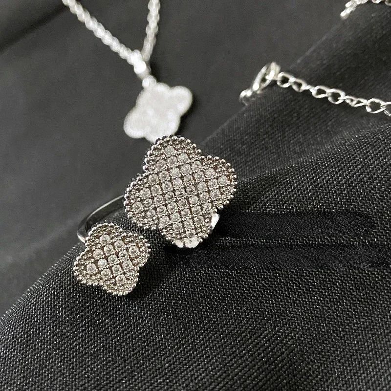 MDLFES Moissan Diamond Style Versa Seiko Полный бриллиант Четырехлистный цветок Ожерелье Серьги с