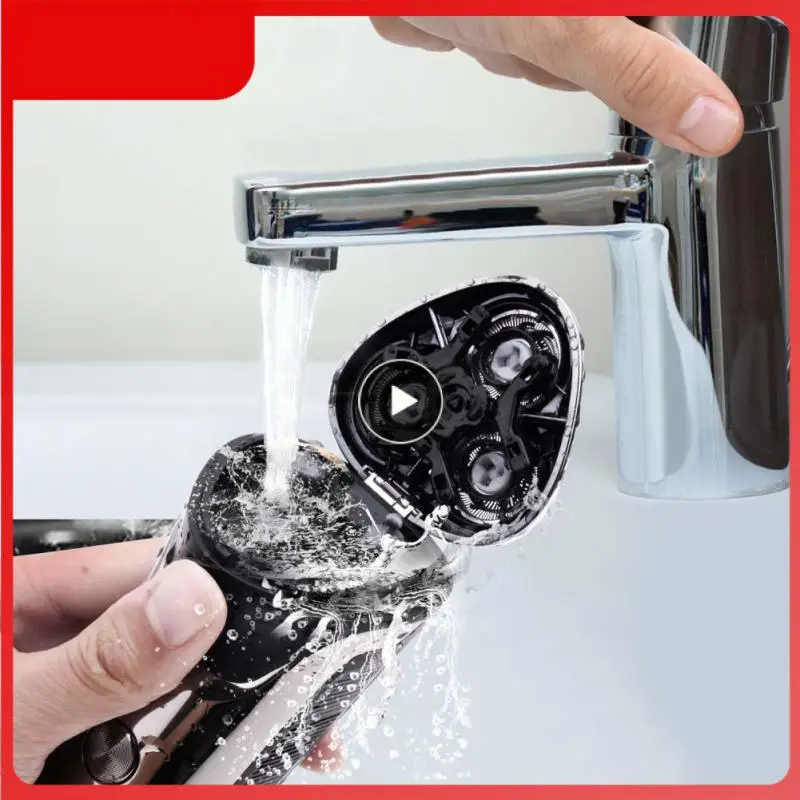 

2022 LCD Digital Display Electric Shaver Lithium Battery USB Charging Intelligent Men's Whole Body Washing Rechargeable Shaver