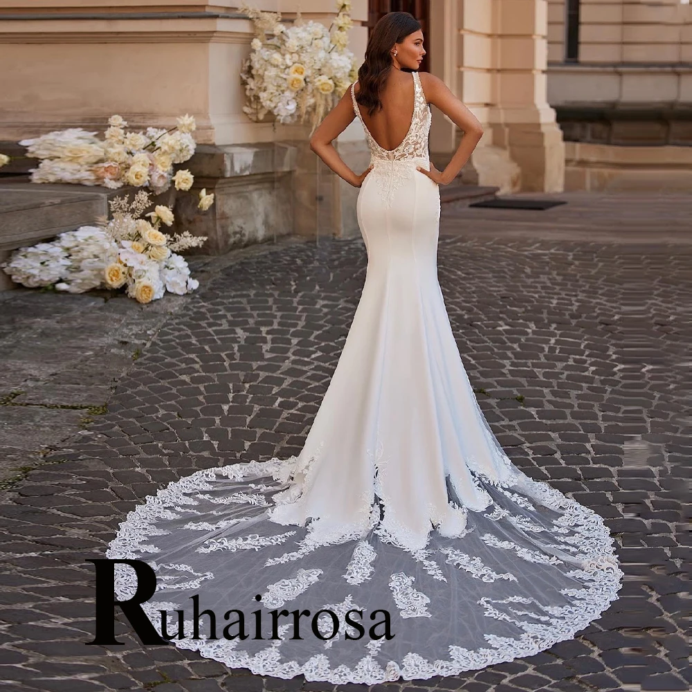 

Ruhair Trendy Backless Wedding Dresses 2023 Bride Sleeveless V-Neck Court Train Formal Brides Gown Robe De Mariée Made To Order