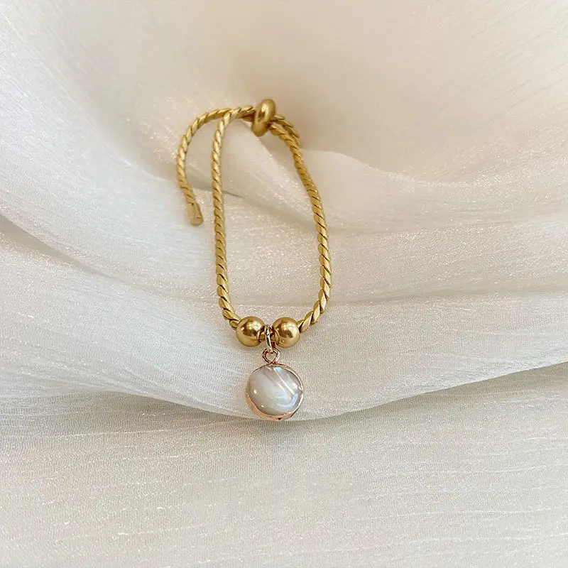 

France Vintage Luxury Women Bracelet 14k Gold Shell Charm Bracelets for Women Long Distance Relationship Gifts Romantic