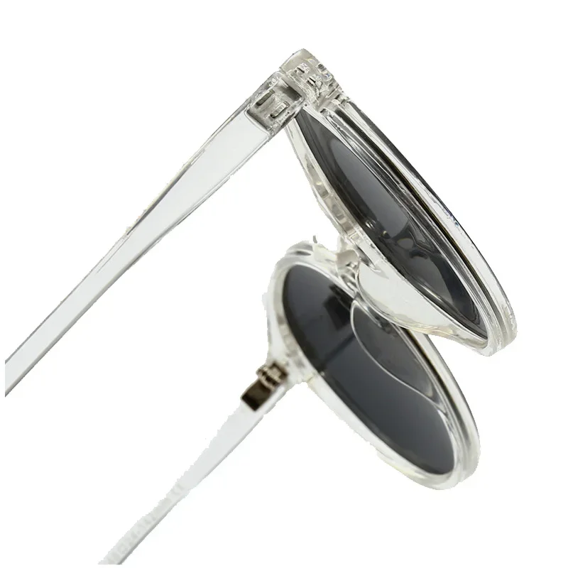 Модные поляризованные солнцезащитные очки в мягкой прозрачной белой оправе с