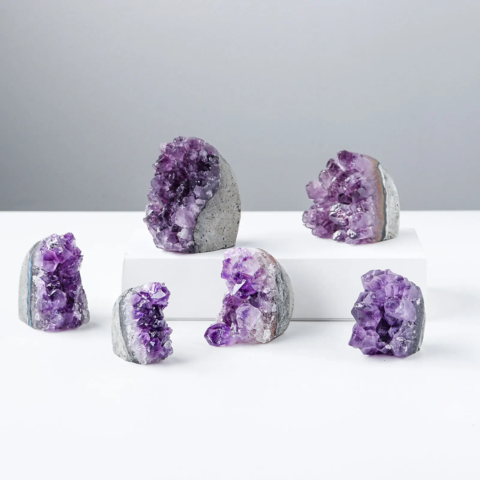 

Amethyst Crystals Bulk Uruguayan Healing Stones Ornament Natural Raw Gemstones Cluster Ore Home Office Desktop Decoration