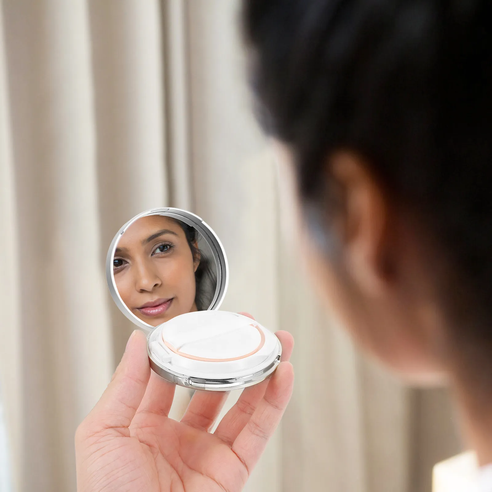 Фото Набор из 2-х пустых футляров для тонального крема/пудры, многоразовые, легкие, портативные, с аппликатором, для путешествий №5