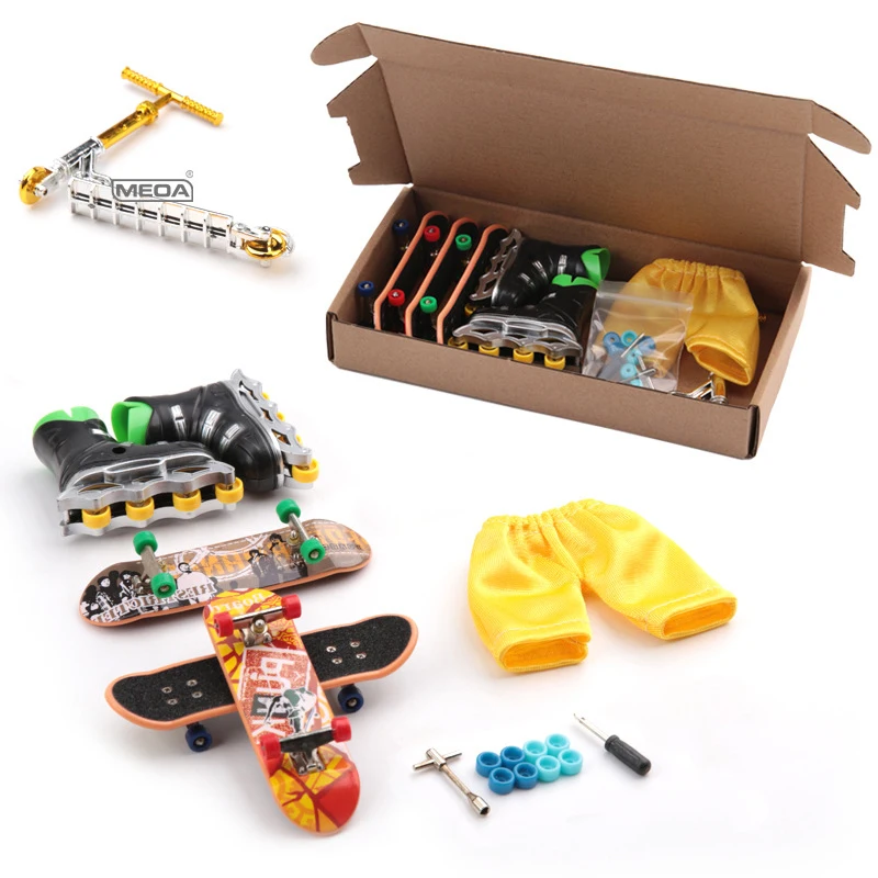 

3 Pcs Frosted Surface Alloy Finger Skateboard Box Packag Beginner Kits Mini Scooter Sports Pants Roller Skates Indoor Home Toys
