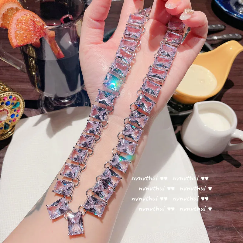 

Bright Light Rectangular Gem Necklace 18K Gold Plated Multi-Section Arrangement Square Sugar Zircon Necklace Brooch Set