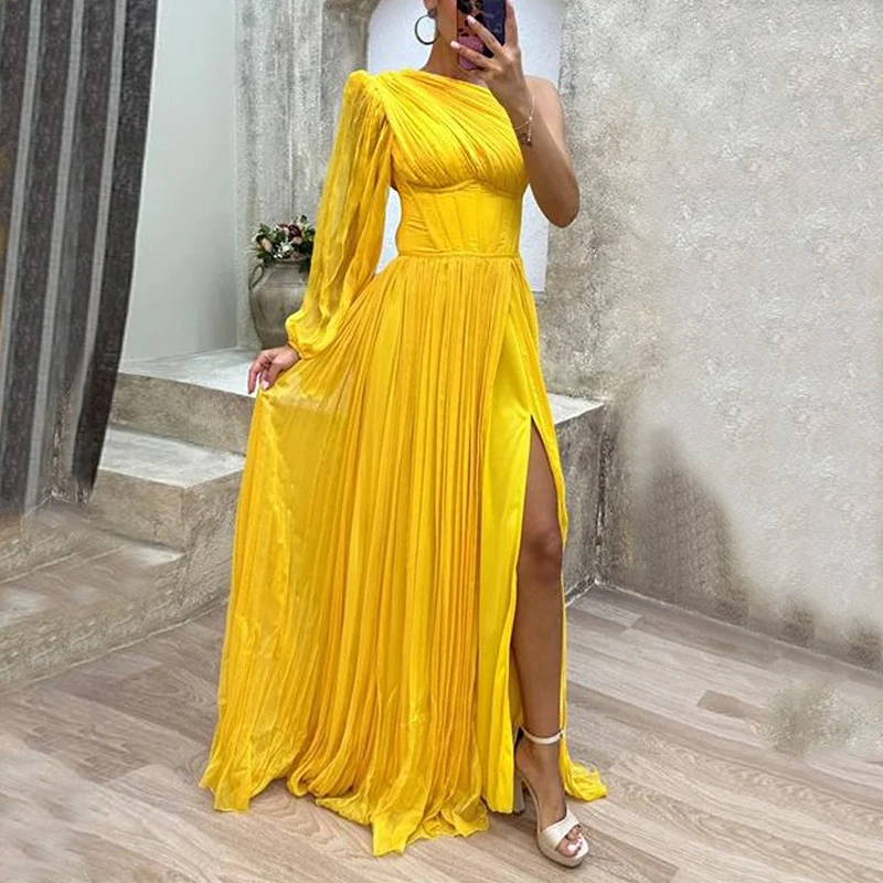 

EVERBELE Women Dress Autumn One Shoulder Sleeve Nipped Waist Solid Yellow Slit Pleated Robe Luxury Elegant Party Club Long Dress