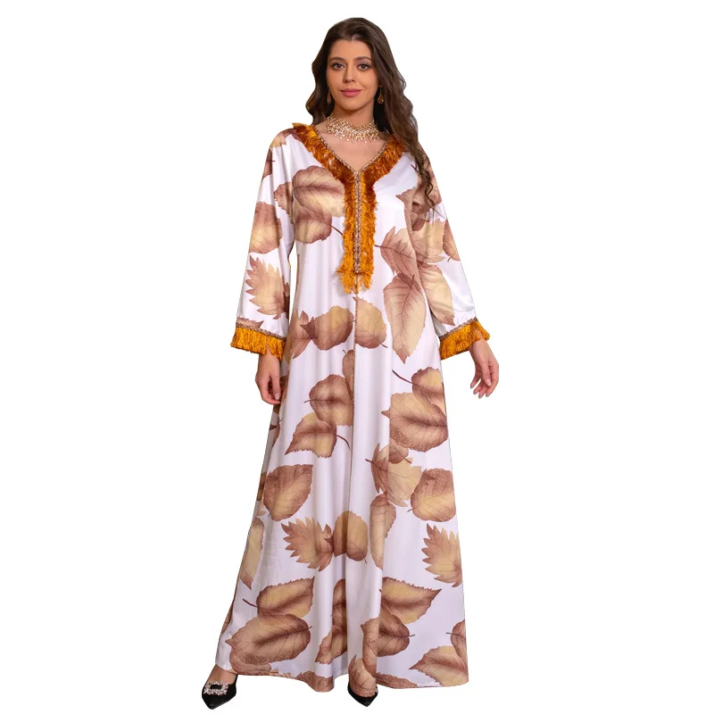 

2023 Summer Elegant Muslim Women V-neck Long Sleeve Polyester Printing Green Yellow Blue Long Abaya Muslim Fashion Dresses