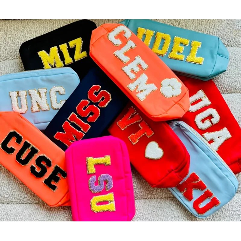 

New Arrival Nylon Stock Christmas Gifts Cosmetic Bag for Women Waterproof Jewellery Portable Bag Toiletry Makeup Bag
