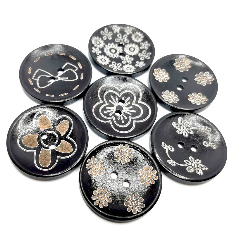 

30 шт., большие деревянные пуговицы с цветочным рисунком, 35 мм