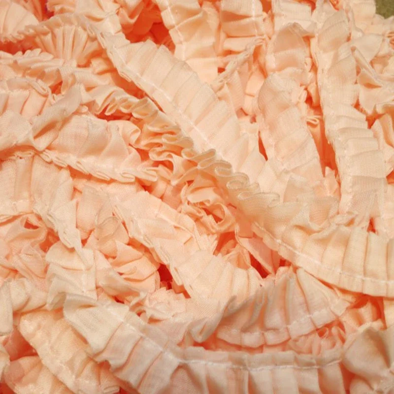 Плиссированная шифоновая ткань с вышитыми искусственными волосами кружевной