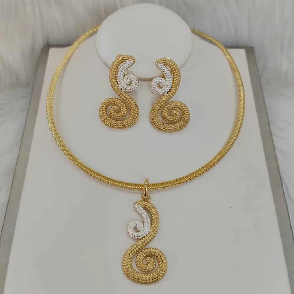 

Trend Women Jewellery Set 2022 African Dubai Gold Plated Earrings and Necklace Wedding Design Accessories for Bridal Party Gifts