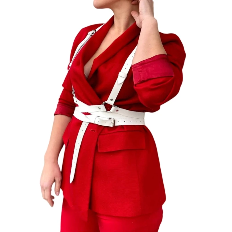 Рисунок 4 - Кожаный ремень для женщин в стиле панк