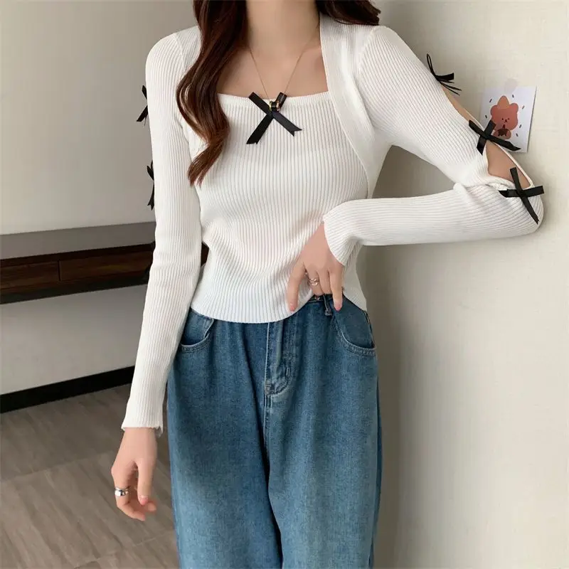 Новый дизайн трикотажной рубашки с квадратным вырезом и длинными рукавами