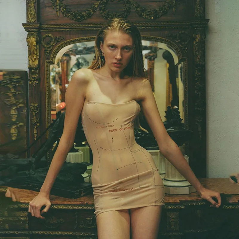 

Женское платье с открытой спиной, модное облегающее платье с принтом и открытой спиной, в европейском и американском стиле, лето 2021