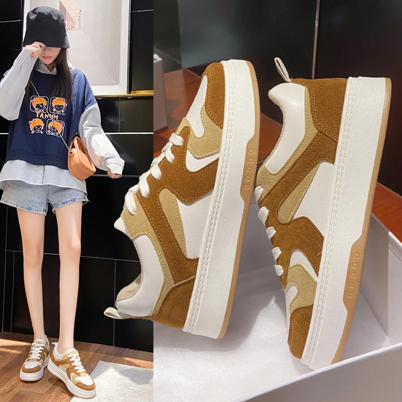 Женские кроссовки на плоской подошве цвет белый/черный/коричневый размер 36-44