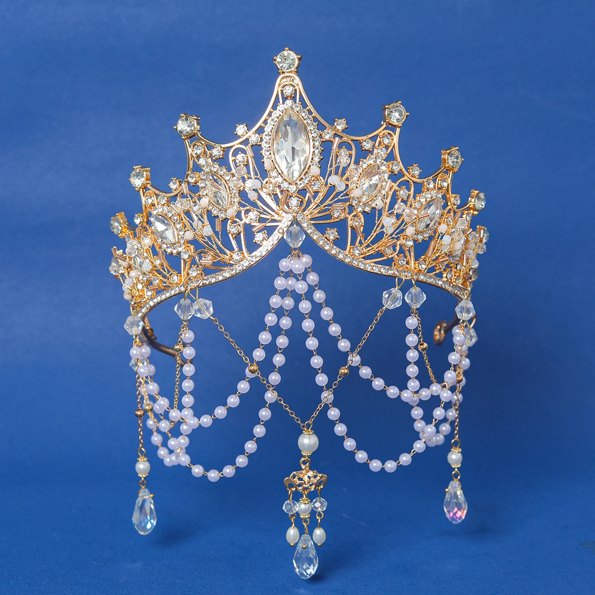 Тиары-короны ручной работы с жемчугом и золотыми кристаллами