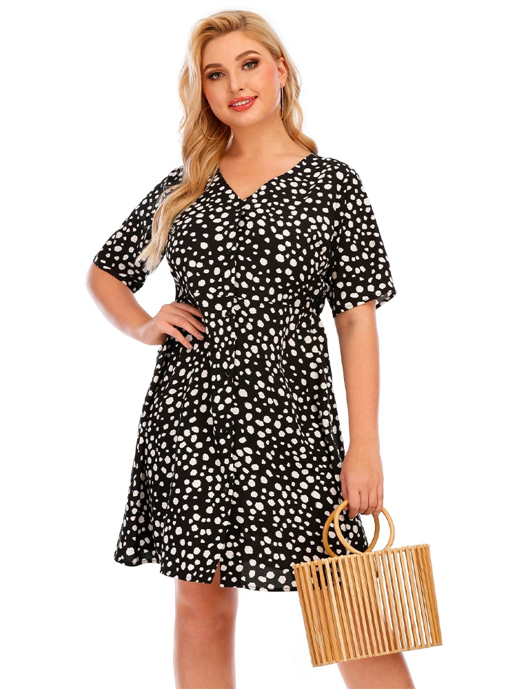 Рисунок 3 - Женское кружевное мини-платье с