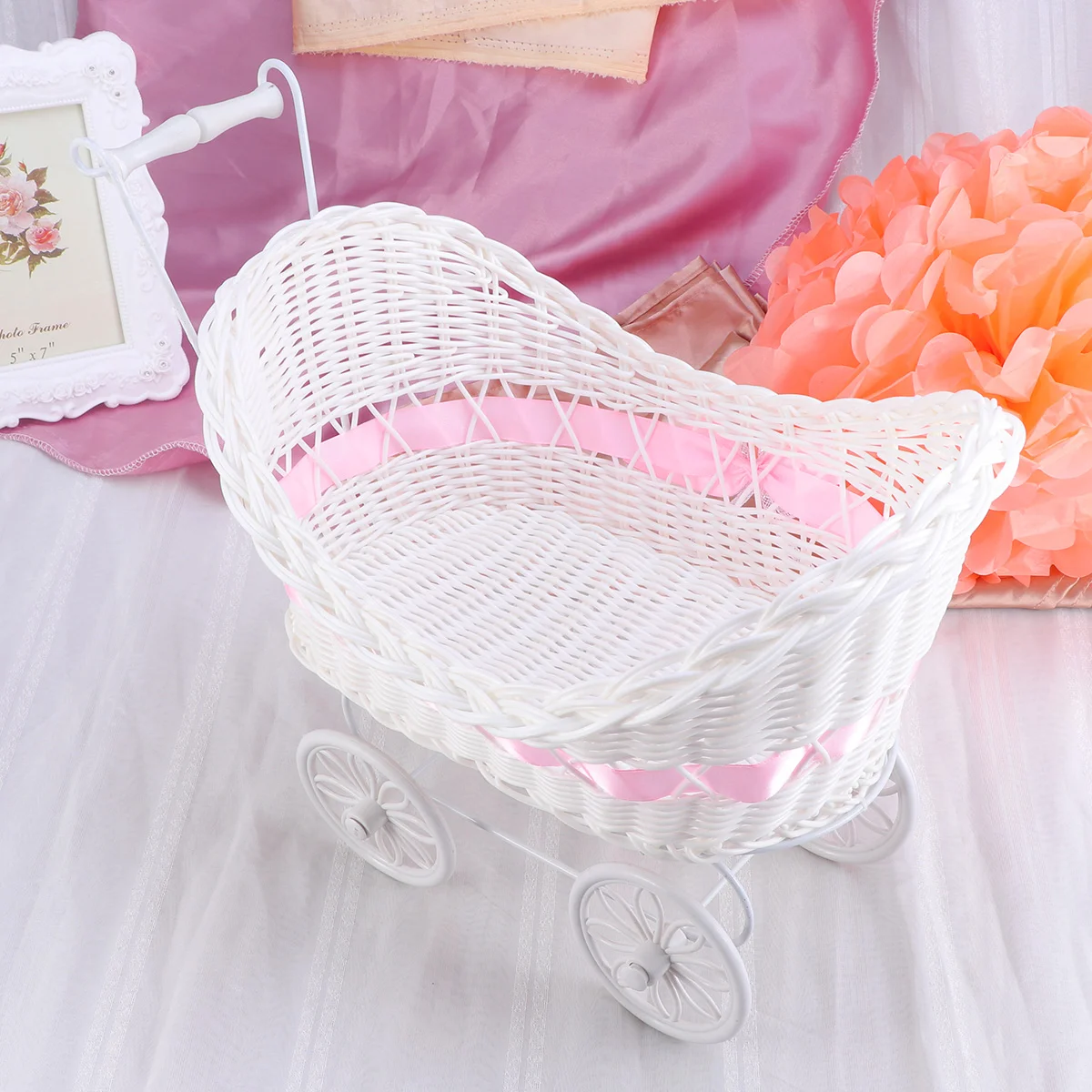 

Stroller Baby Mini Ornaments Party Cane Tricycles Shower Favors Ornament Knitted Wicker Decoration Birthday Gift Miniature