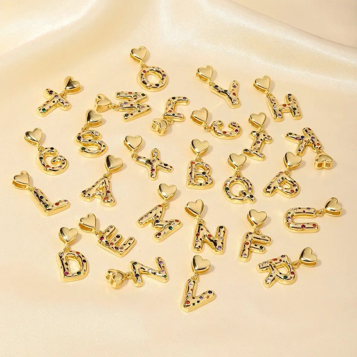 Vnistar 18-каратное золото цвет никогда не выцветает медь CZ сердце имя начальная