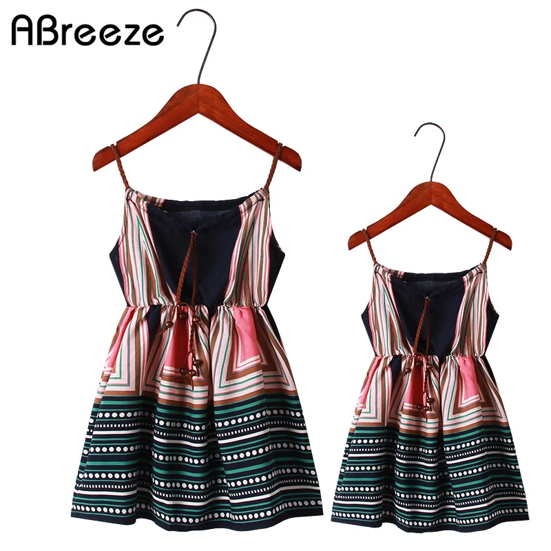 

2020 New Maxi dresses vintage style costume dresses for mother & girls summer cotton family clothing dresses girls