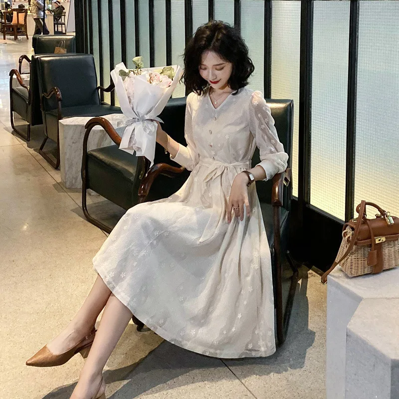 

2022 New Temperament V-nepheld Women Long Sleeve Lace Skirt Commute Slim A Word Skirt Small Wind Dress