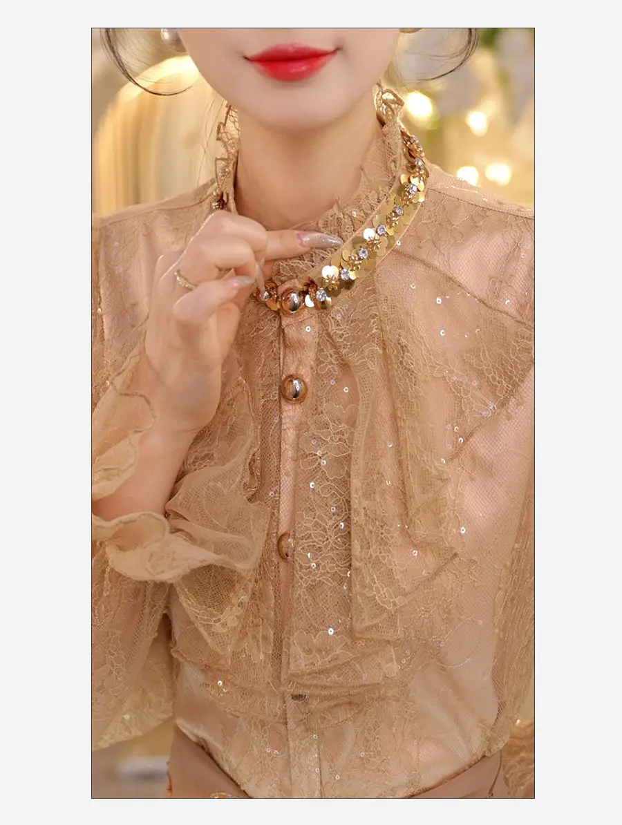 Темпераментная кружевная рубашка для женщин ранней осени. Модная и стильная