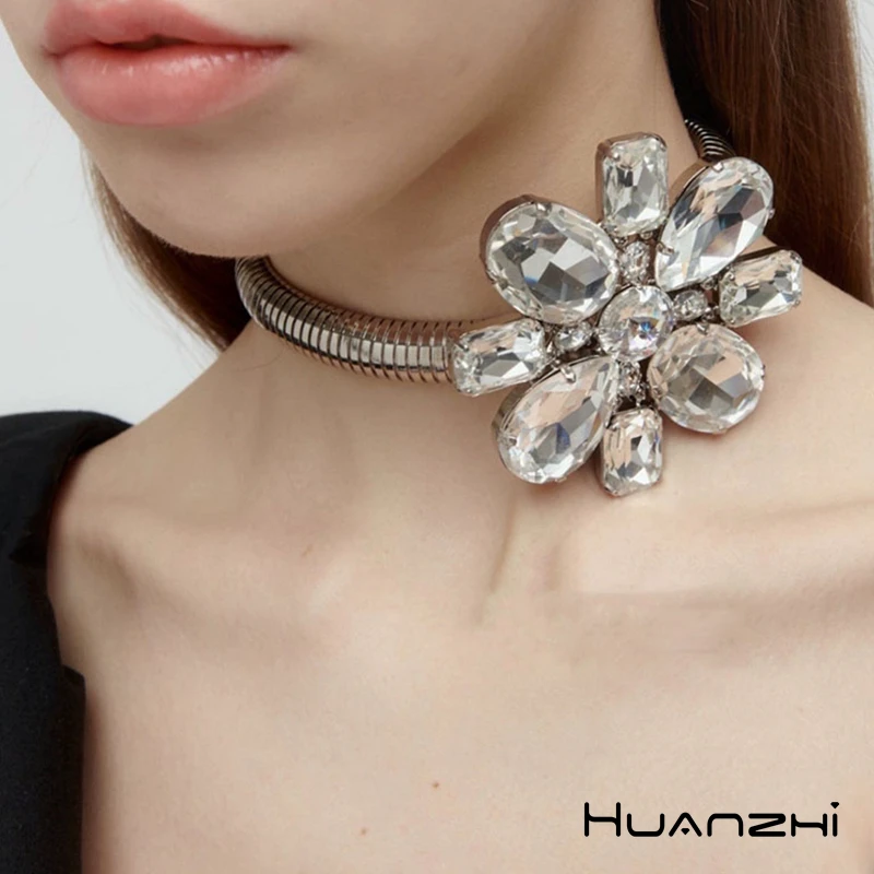 

Винтажные готические воротники HUANZHI Y2K, стиль K-POP, до ключиц, панк, гранж воротники, ожерелье для женщин, эстетические ювелирные изделия