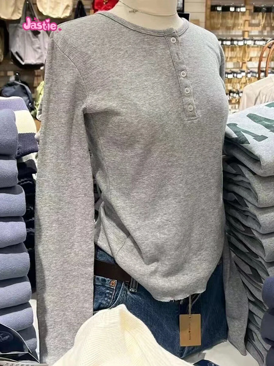 Женская однотонная футболка с круглым вырезом