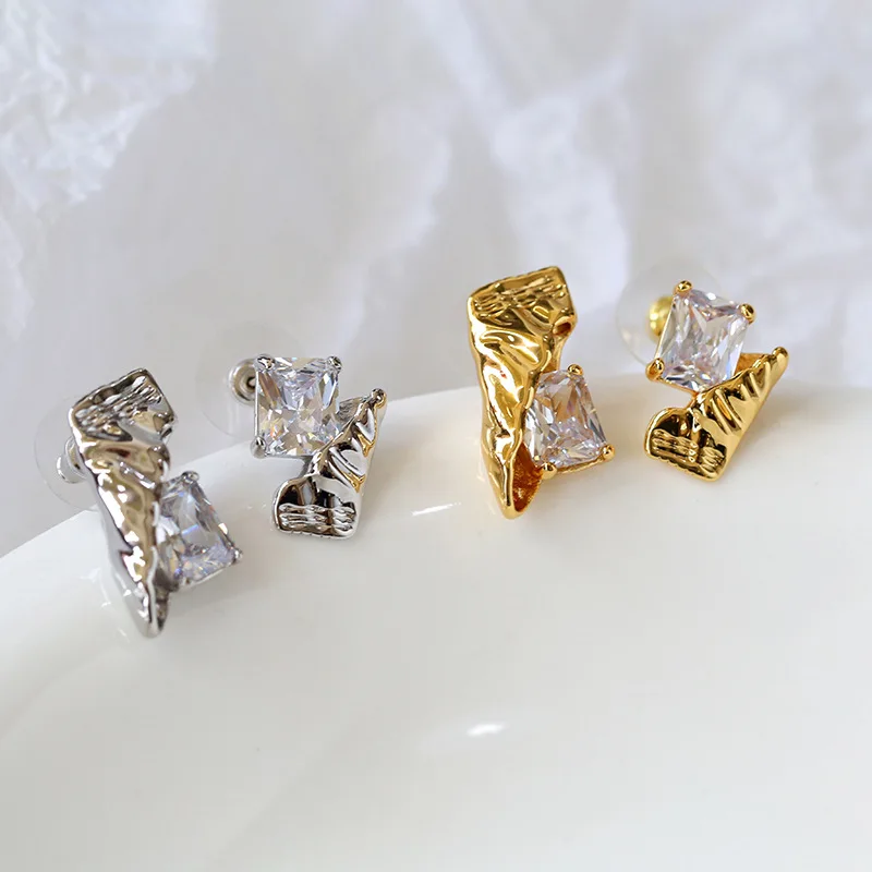 

Creative Candy Earrings Women's Simple Pleated Geometric Earrings