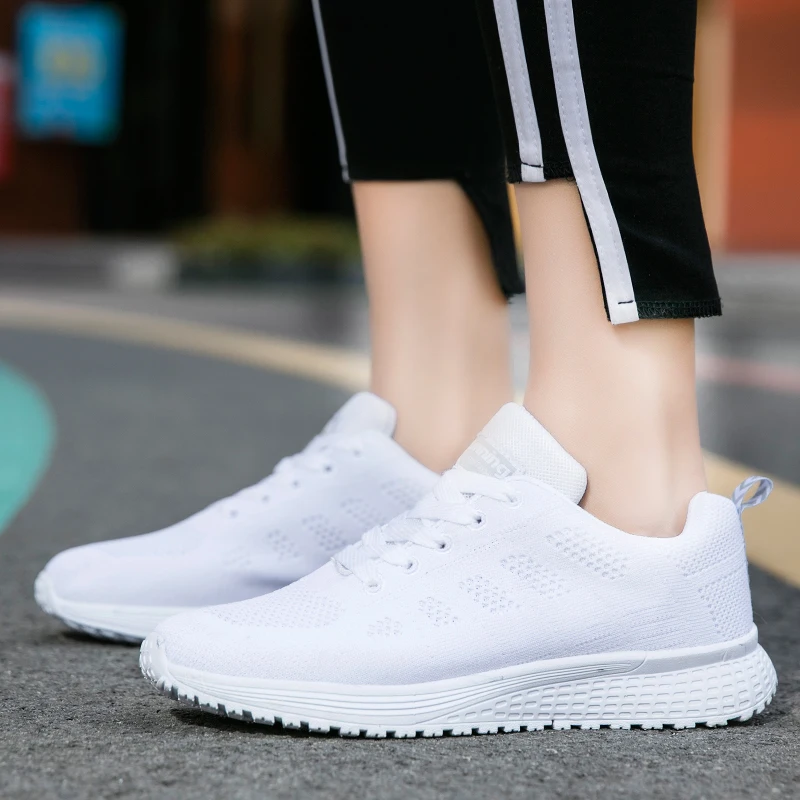 

Women Sneakers 2023 Lace Up Chunky jogging shoes Ladies Vulcanized Shoes Breathable Trainers Zapatillas Mujer Female Footwear