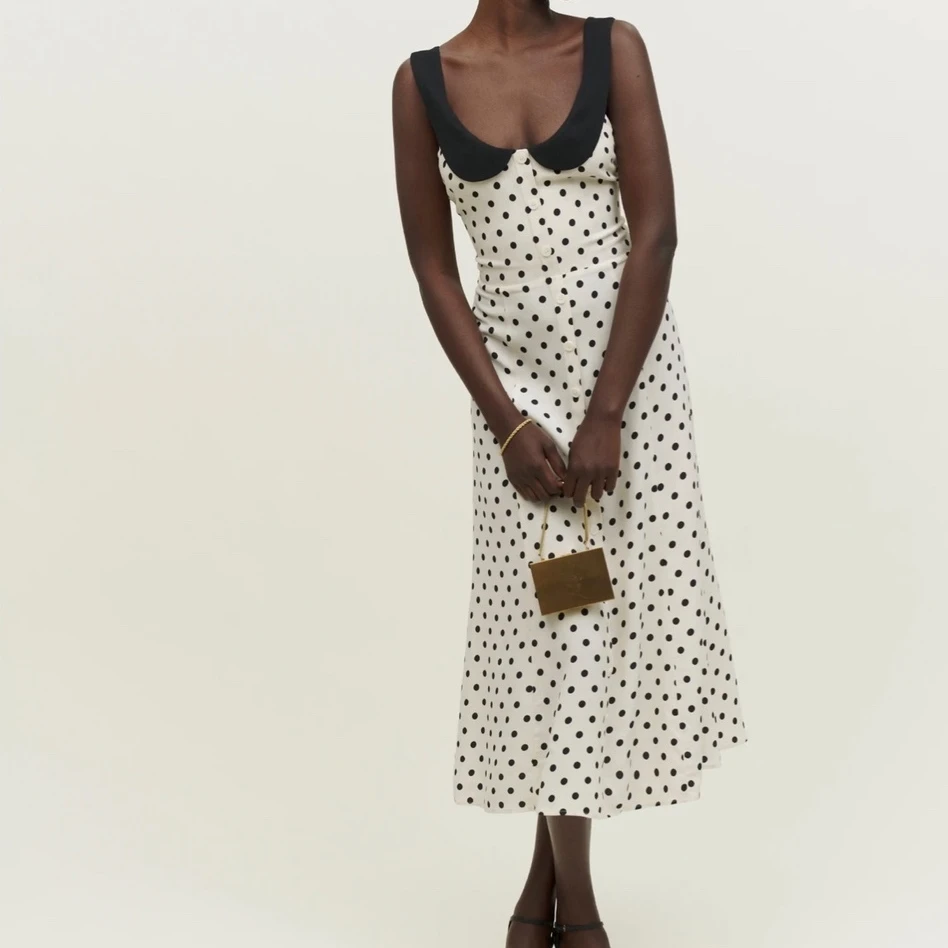 

Винтажное женское платье в горошек с кукольным воротником без рукавов тонкое длинное платье