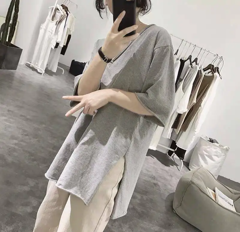 

Blusa de manga corta de cuello grande