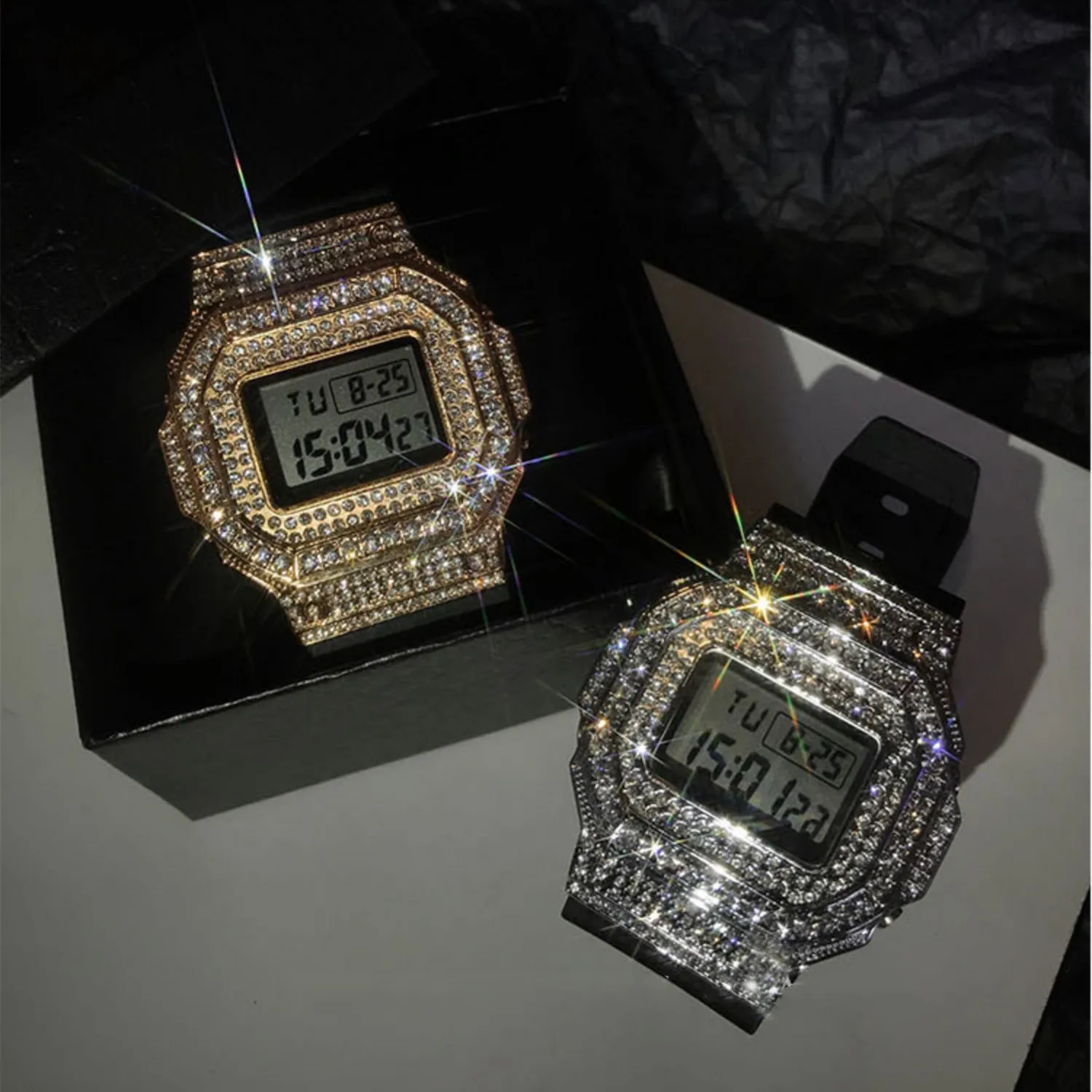 

Fashion Same Style Diamond-Embedded Super Shiny Starry Sky Men's and Women's Electronic Rubber Belt Watch Couple