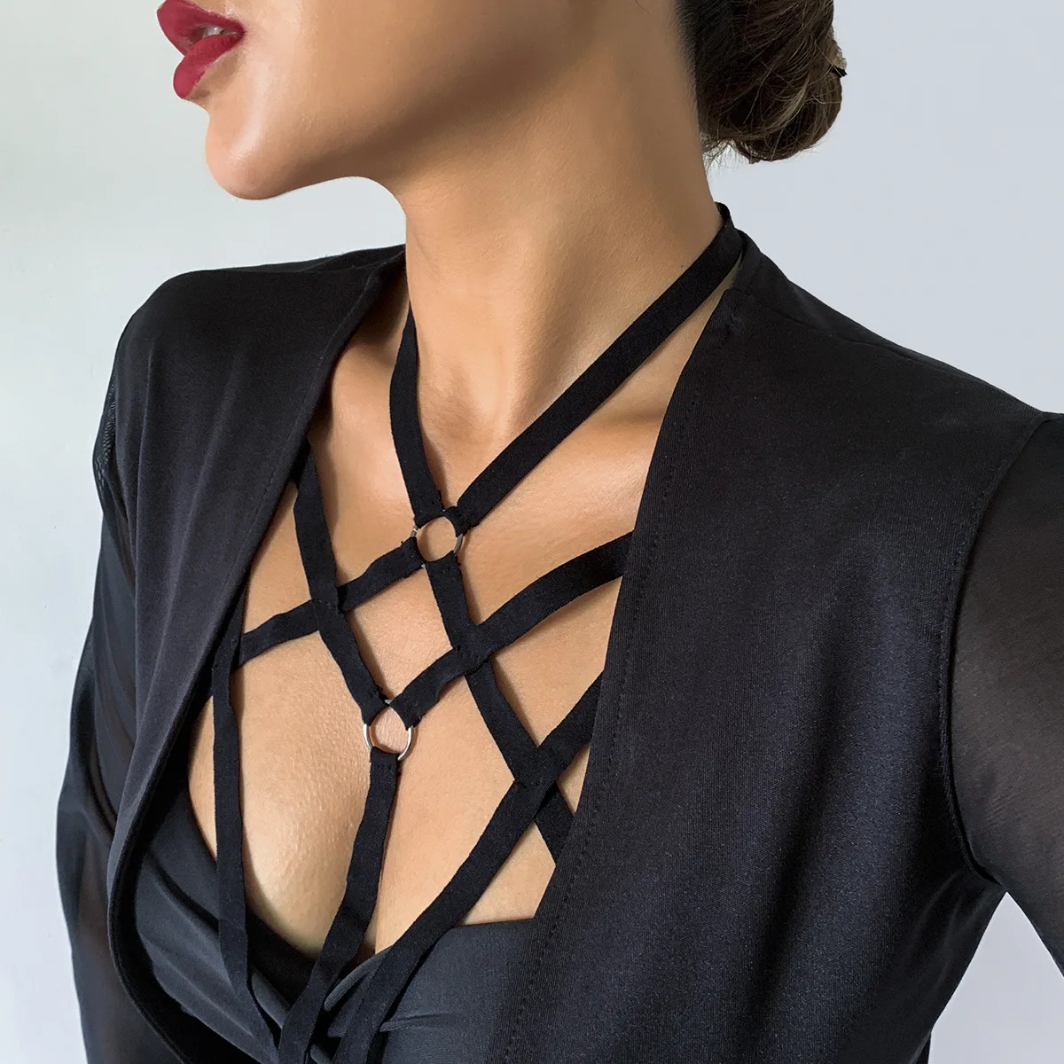 Новые модные черные эластичные бюстгальтеры с цепочкой для груди, цепочка для тела, ювелирные изделия для женщин, модная сексуальная женская цепочка для тела, Пляжная искусственная кожа