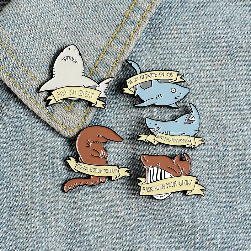 

8 Styles Cartoon Shark Enamel Brooch Creative Animal Design Backpack Alloy Badge Shirt Jeans Lapel Pin Clothing Accessorie