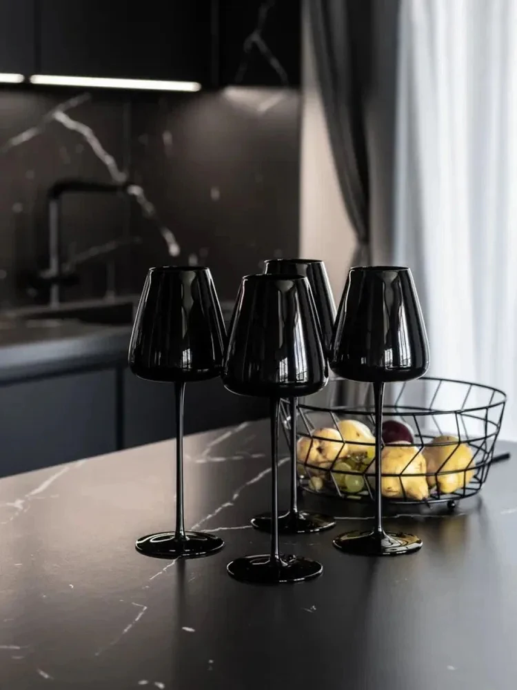 Скандинавский черный кубок фарфоровый хрустальный бокал для красного вина чашка
