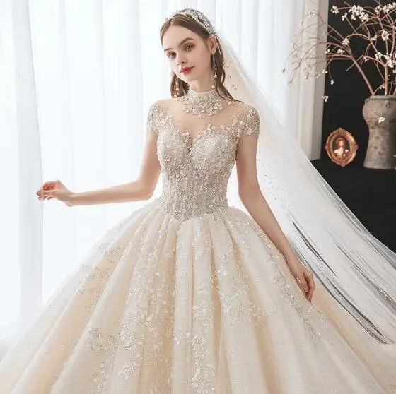 

Gorgeous Appliques Wedding Dresses High Neck Embroidery Lace Sequin Beaded Shiny Sen Series Super Fairy French main Bridal Gown