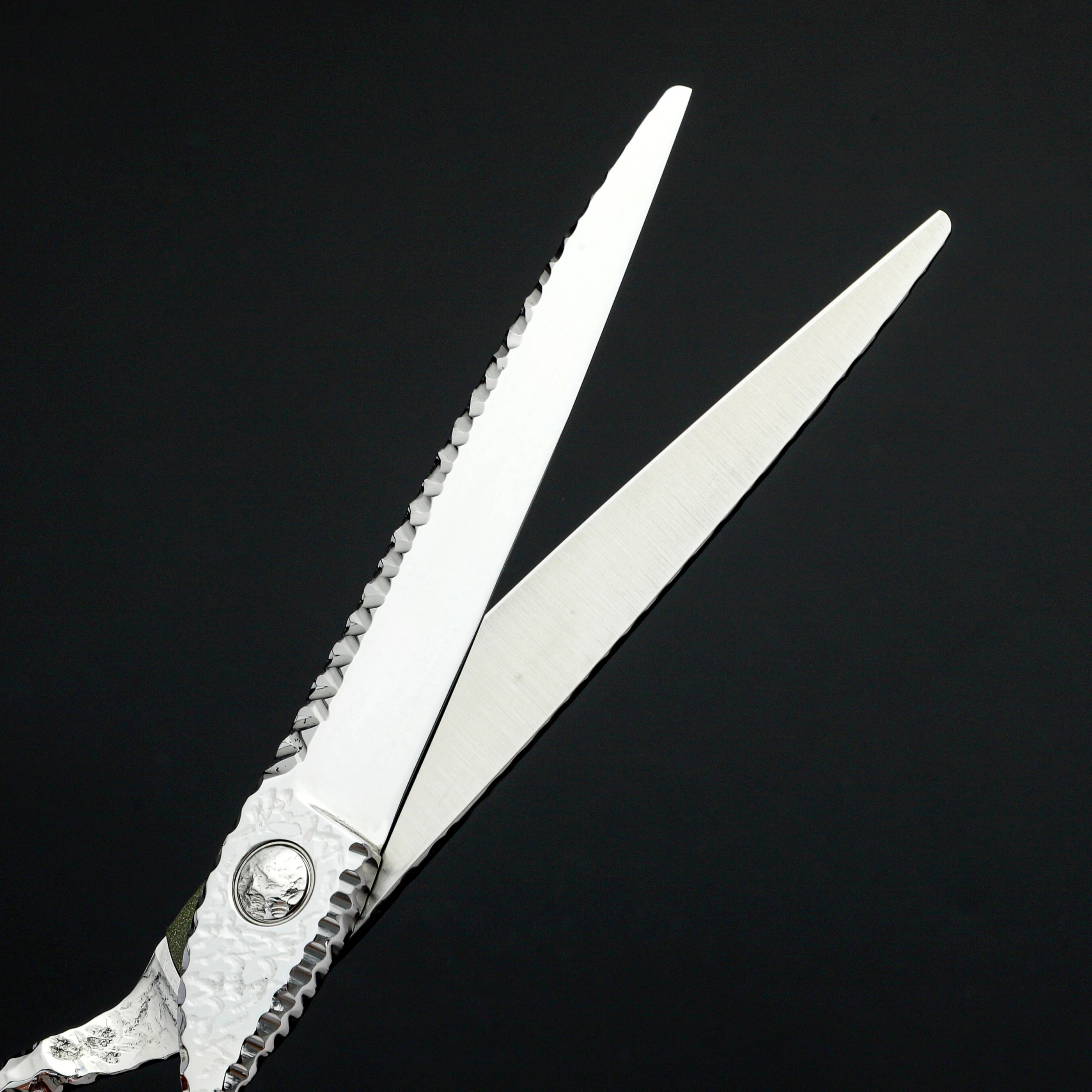 Профессиональные парикмахерские ножницы