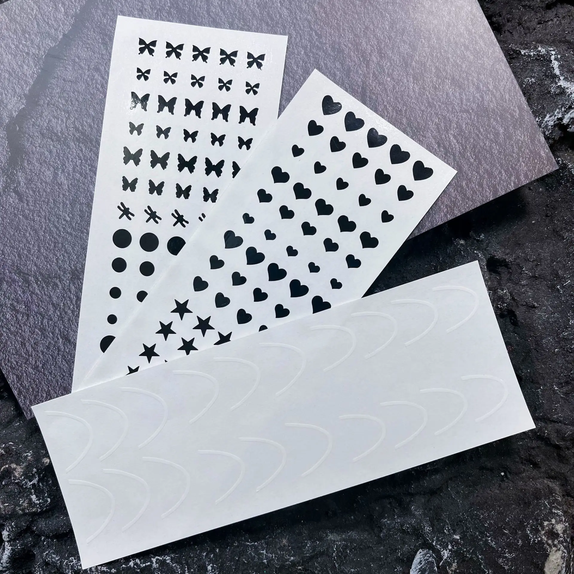 

2pcs White French Manicure Strip Nail Art Form Fringe Guides Sticker Diy Line Tips Nail Art Form Nail Stencil Stickers Tool 2023