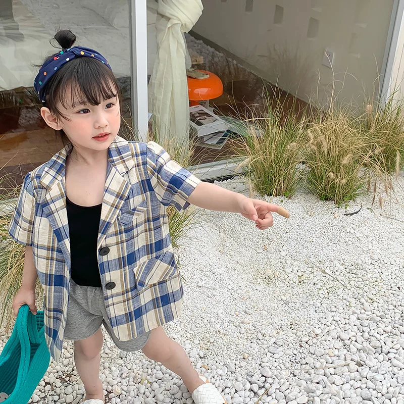 

Пальто из хлопка и льна для девочек, Новинка лета 2022, корейская детская Тонкая Клетчатая верхняя одежда с короткими рукавами