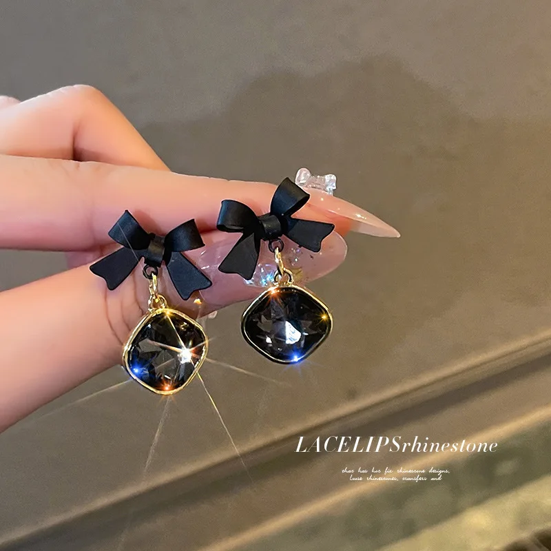 

Mystic Black Jewel Bow Dangle Earrings for Women Statement Square Earrings Women's Party Birthday Gifts Charm Jewelry