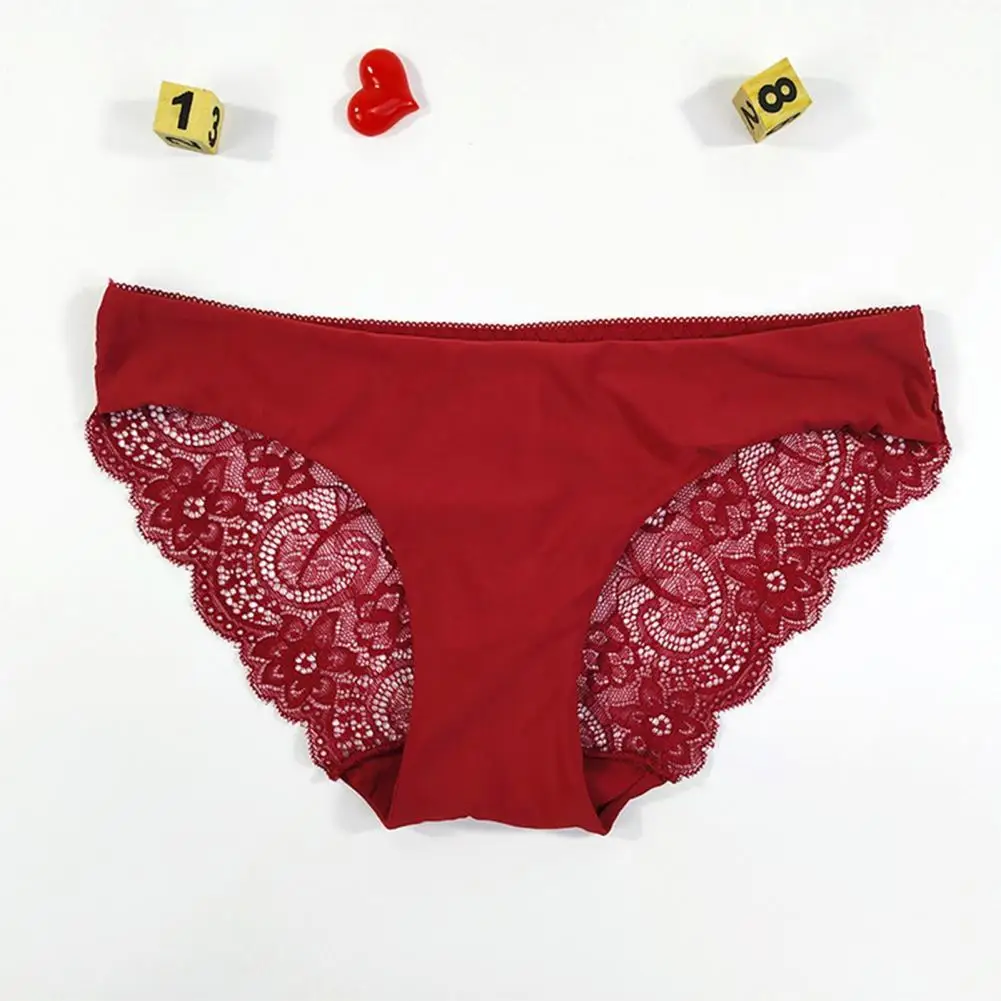 

Seamless Stylish Hip Floral Lace Lady Briefs Good Breathability Women Panties Hollow for Inside Wear