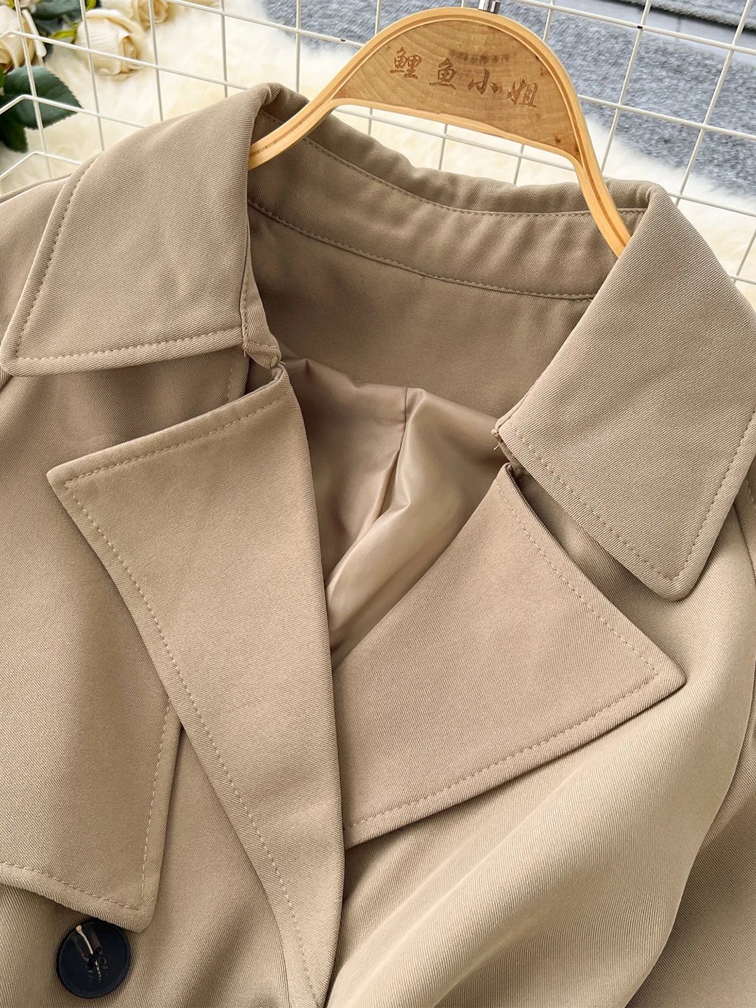 Осенне-зимняя женская одежда Chrysler коллекция 2024 года двубортное пальто с