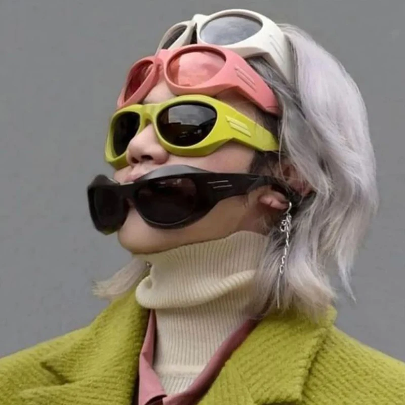 

Luxury Punk Sunglasses Women Men Brand Designer Goggle Shades UV400 Fashion Sun Glasses Eyewear