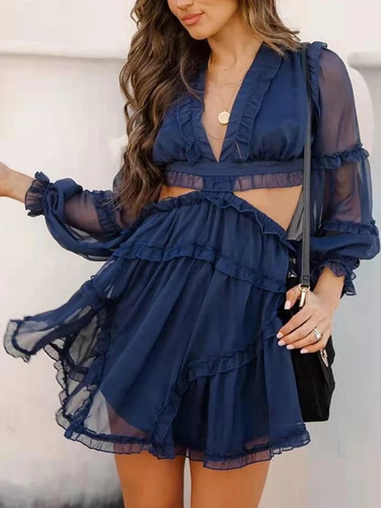 Элегантное шифоновое платье с цветочным принтом и длинным рукавом