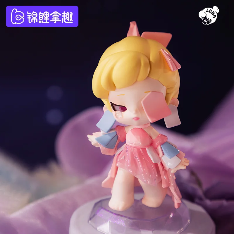 Луна серия первого поколения фигурки