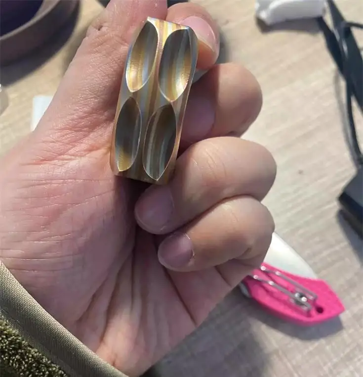 thumb